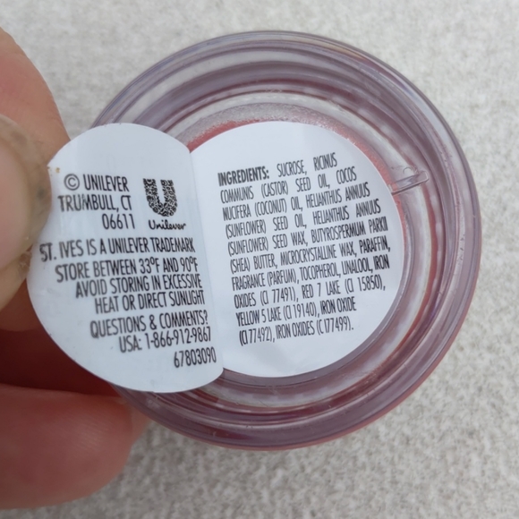 Juicy Watermelon Pot of Lip Scrub by St.Ives - Picture 5 of 7